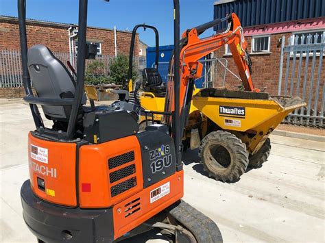 mini digger hire wymondham